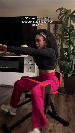 Maximize Glute Gains with Hip Abductor Machines