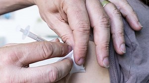Bundesfamilienministerin findet Diskussion über Kinder-Impfpflicht für verfrüht