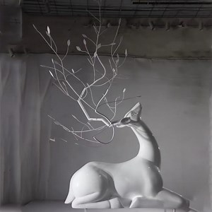 [Hot Item] Modern Life Size Animal Statue Deer Sculpture for Interior Decoration