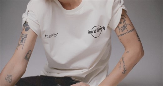 Halsey x Hard Rock: Uniting for Pride 🌈✨ Join forces with us as we collaborate with the amazing @iamhalsey for an unforgettable #PrideMonth celebration 🎉 Discover more about our exciting partnership in this video featuring Halsey herself! Get your hands on our limited edition Halsey x Hard Rock tees and support organizations like Human Rights Campaign and Outright International through the Hard Rock Heals Foundation. 🔥 Don't miss out on this epic collaboration 🔥 #LoveOutLoud Shop here 👉 htt