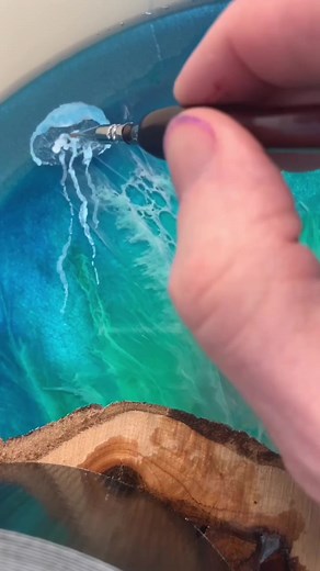 Sea Turtle Process Part 2 Real time: 35 minutes over two days Resin Layers 2 and 3 Paint layers 1 and 2 Made with @Nerpa Polymers