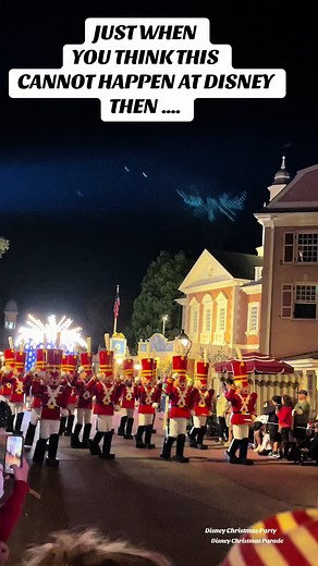Unforgettable Moments at Disney Christmas Parade