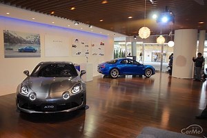 ライバルはポルシェケイマン!? 六本木ヒルズで新型アルピーヌに触れるチャンス | CARPRIME(カープライム)