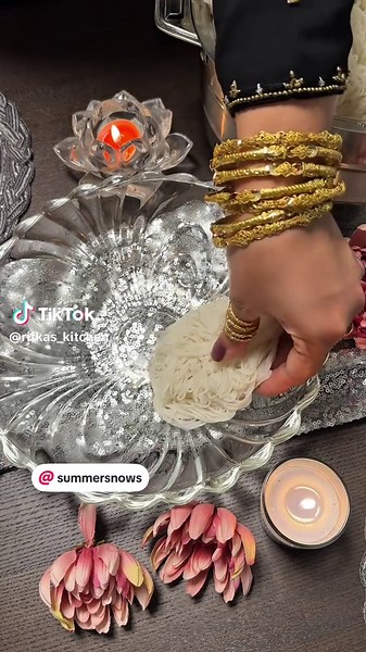 Effortless String Hoppers with Electric Machine