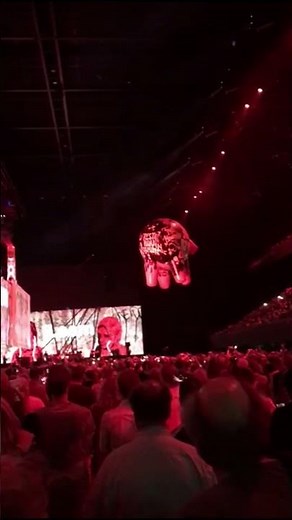 Pigs,Roger waters, Pink Floyd live