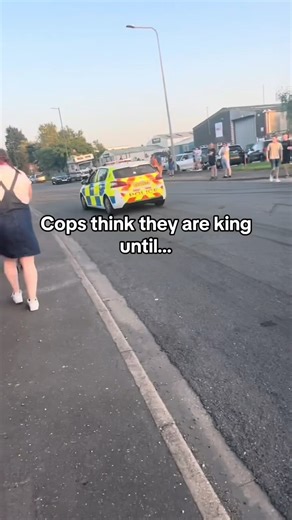 Cops think they’re king until…E3002 #car #carmeet #carenthusiast #carlovers #carguy #police #funny