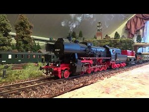 Roco BR 52🚂+Schmalspur Lok Transport der Bemo L45 H+Fahrvideo/Dreischienen Gleis 🚞Modelleisenbahn🚆