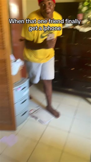 Excited Reaction to Getting an iPhone | iPhone XR Unboxing