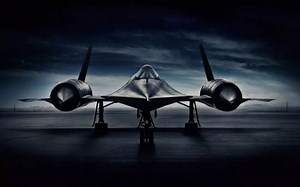 【中文配音】传奇神速诡秘高空间谍-SR-71黑鸟侦察机