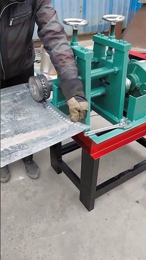 New type of electric embossing machine. Solid steel plate frame, sturdy and durable,