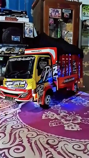 🟠Miniatur Truk canter full stiker X mod truk canter bussid || Cinematic bussid terbaru