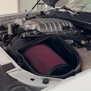 JLT Performance NEW Charger/Challenger Hellcat (Redeye, Demon, Super Stock) intake is now shipping and makes 15-20 HP. Flows 12% better than the Redeye style intake and sounds amazing. https://sbfilters.com/products/cold-air-intake-for-2018-dodge-demon-19-22-dodge-challenger-hellcat-21-22-dodge-charger-hellcat?variant=45220283121957 | JLT Performance