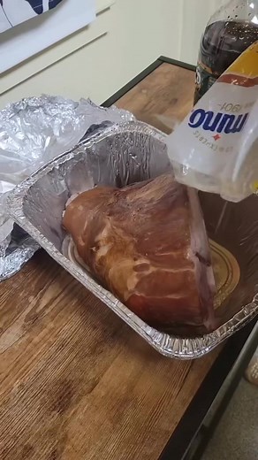 Simple Delicious HAM Recipe TWO INGREDIENTS ONLY 1/2 bottle vernors 2 cups brown sugar Preheat oven to 350 This recipe requires a fully cooked ham!!! Bring ham to slight boil Pour water off ham place ham in baking pan Turn and base ham every 30 mins Cover ham with aluminum foil Cook ham for 3 hours or until tender #recipe #ham #simple #holiday #Thanksgiving | Chopping it up with Miss Prissy