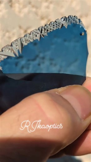 We continue the training diamond cut #making #optician #glasses #Eyewear #lenses | Jaspe Ronnie