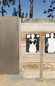 Papo de atirador | Estive no Clube de Tiro GSI, no DF, onde tive o prazer de dar instrução do curso de Defesa Armada pra Motociclistas neste domingo, 11/07, e... | Instagram