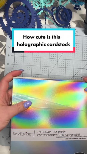 These flowers came out soooo cute😍 #papercraft #paperflower #paperflowertutorials #paperflowercraft #rolledflowers #rolledflowershadowbox #rolledflowerart #rolledflowerscutfiles #rolledflowertutorial #rolledflowertutorial #cricutflowers #cricutflowerbouquet #cricutflowertutorial #foilcardstock