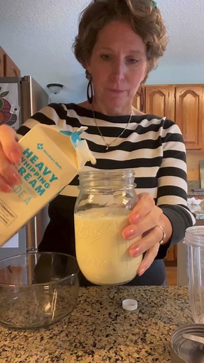 Make the classic dessert creme brulee with just four egg yolks, two cups of heavy cream and some vanilla extract! It's so easy to make and tastes absolutely delicious - what are you waiting for? #cremebrulee #easyrecipes #homemadecooking #dessertlovers #vanillaextract #simplebaking #goodeats #deliciousdesserts #yummydessert #carnivore #motivation #carnivorediet #thecarnivorelife #heartdisease #instagram #meatheals #yestomeat #nutrition #diet #autoimmune #weightloss #fitness #weightlifting #chole