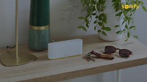 5.5K views · 11 reactions | Unsere neue Smart-Home-Zentrale TaHoma Switch steht für ein komfortables sowie sicheres Wohnen. Auf Knopfdruck kann sie zudem tägliche Routinen oder ganz individuelle Abläufe, sogenannte Szenarien, ausführen. Doch wie erstellt man ein solches Szenario? Film ab! ▶️ | Somfy | Facebook