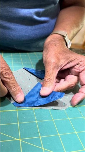 Using the mini Simple Folded Corners ruler.