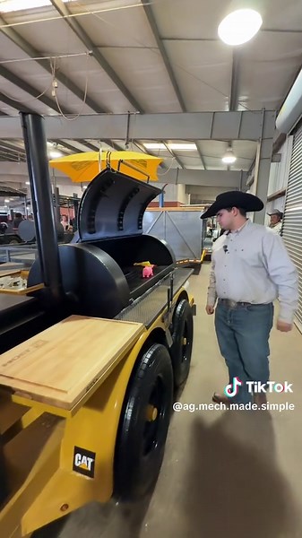 A one of a kind project built by @Brando’s shop! HOLT CAT should be proud of this one. @Caterpillar Oficial #builtnotbought #agteachersoftiktok #HOLTCAT #toolbeltgeneration #WeldingEducation