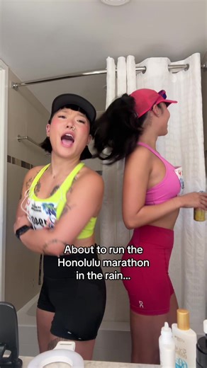 Honolulu Marathon: Siblings Running in the Rain