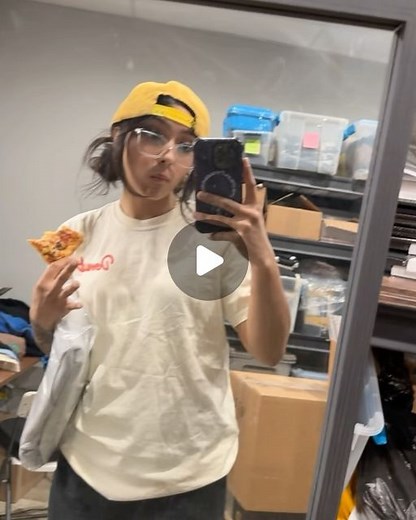 Steph💭 on Instagram: "Sometimes i be bullshitin but other times i do cool stuff 🤷🏻‍♀️"