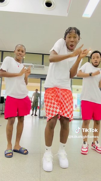 High Flames Dance Compilation ft. Mikii, Tyra Xtreemfiah, Beyoce