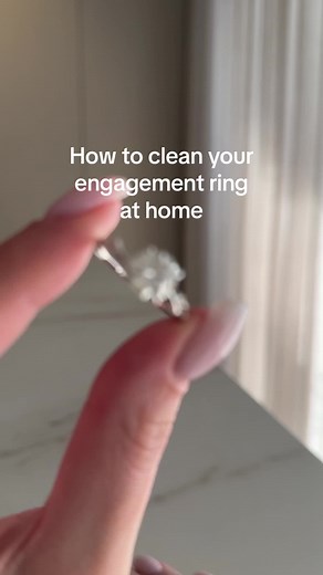 Ultimate Guide on How to Clean Your Engagement Ring at Home