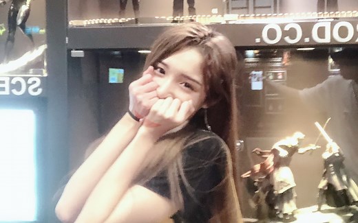 【我叫Abbily】性感艾比的日常街拍