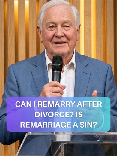 “Can I remarry after divorce? Is remarriage a sin?” This is one of the questions I receive most often. The answer to this question should not be based on human emotions, but on the Bible. Many people use the Bible like a stick to beat others with, but forget that the message Jesus preached also includes grace, mercy and freedom. So how does God really see your situation? First: Being betrayed was not your fault. If your spouse committed sexual immorality, or chose to leave you, the biblical prin