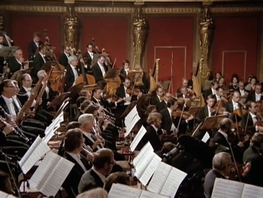Gustav Mahler’s Symphony No. 7 received its premiere on September 19, 1908, in Prague, performed by the Czech Philharmonic as part of the Diamond Jubilee celebrations for Emperor Franz Joseph. Mahler had begun the work in 1904 during his summer retreat in Maiernigg, where he sketched the two Nachtmusik movements (the second and fourth). The following summer, he completed the remaining movements in what he claimed was just four weeks of concentrated effort. At its premiere, however, the symphony 