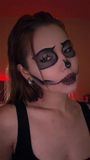 Skeleton skull makeup ideas for Halloween