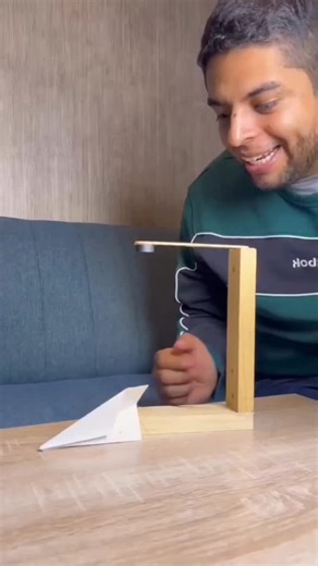 Akash Experiment on Instagram: "Physics experiment 😱#socalmidiagrowth #sciencefacts #scincegroth #viral #sciencefacts"