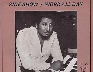 Barry Biggs - Side Show | Top 40