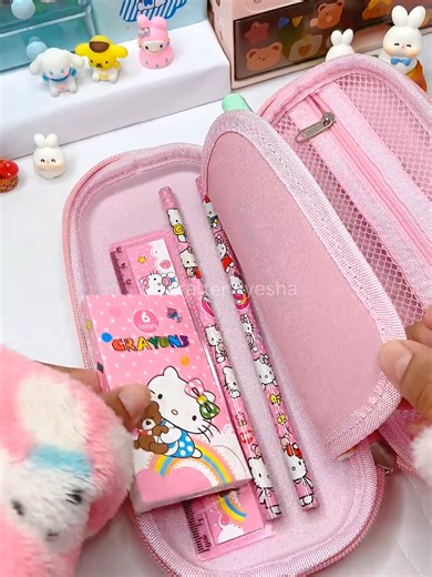 Packing my Pencil Case with hello kitty #stationary