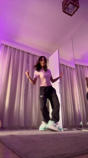 Trendy Egyptian Dance Choreography | Finger Dance & Basic Dance | Singing & Dancing