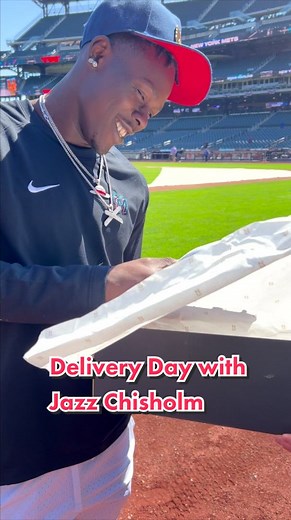 Unboxing Custom Cleats with Jazz Chisholm