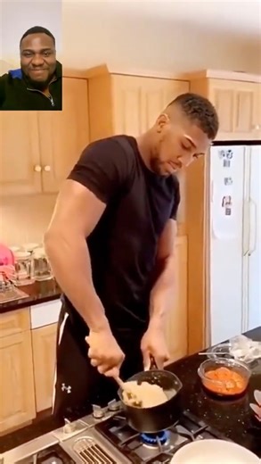 Do you know that Boxer Anthony Joshua is also a chef? 😂🤪 | EMMA COURAGE