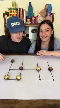 Who do you think has the better strategy??🙋🏻‍♂️🙋🏻‍♀️ #gamenight #coupleschallenge #games #boardgames