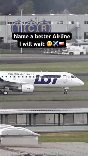 LOT Airlines 🇵🇱 #poland #polishculture #polska #polishhistory #travelpoland #polandtravel #europe