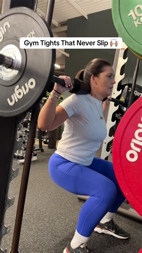 Obsessed with these electric-blue gym tights 🔥 Squat-proof, ultra-comfy and they actually hold your phone securely. Perfect for leg day, mum-life and anyone who wants cute   functional leggings. Linking them so you can grab a pair too 💙 #tiktokmademebuyit #tiktokblackfriday #gymleggings #tiktokshopfinds