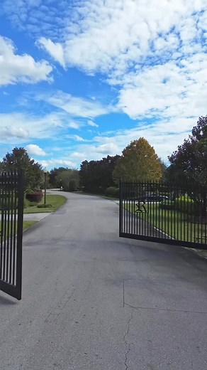 16 shares | ✨DELAND,FL✨ Discover the perfect canvas for your custom...