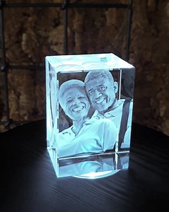 38K reactions · 7K shares | The perfect gift is just a click away! Choose any photo for a loved one and create a one-of-a-kind gift this year. ❤️  Use any photo ⭐️ 40,000+ 5-star reviews  Fast & Free Shipping | ArtPix 3D | Facebook