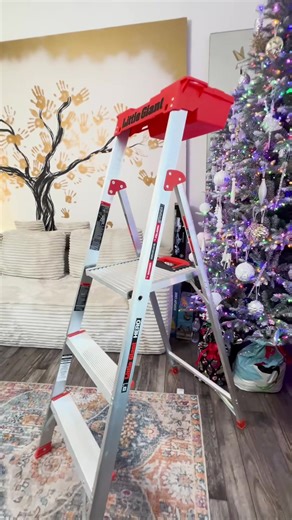 This Little Giant Hero 5 ladder is lightweight, stable, and includes a utility box that keeps tools within arm’s reach. It’s built for quick home projects without the hassle of bulky ladders. A practical upgrade that actually gets used. Click the orange cart and simplify home tasks. #homeprojects #diytools #smartstorage #homefinds #tiktokshopcreatorpicks