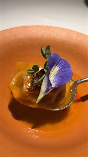 Ayush Chudiwala on Instagram: "A symphony of organic flavors on a plate! From the Avocado Raj Kachori to the Black Rice Pongal, each dish was a beautiful blend of nature’s finest ingredients and creative craftsmanship. Ending with the Mocha Vellam, a dessert as soulful as it gets. We are at @avataramumbai experiencing their 8 course lunch menu❤️"