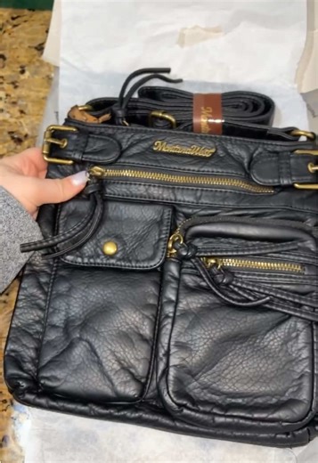 Had to pause my purse buying ban when I saw this beauty. It feels as nice as it looks which is a rarity for faux leather bags. #veganleatherbags #fauxleather #purse #2026trends #fashion