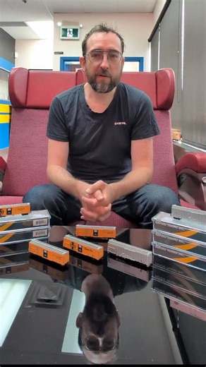 186 reactions · 5 comments | Shipping now are our N scale Santa Fe RR-56 Mechanical Reefers! #Nscale #santafe #mechanicalreefer #modeltrains #scalemodels #rapidotrains | Rapido Trains Inc. | Facebook