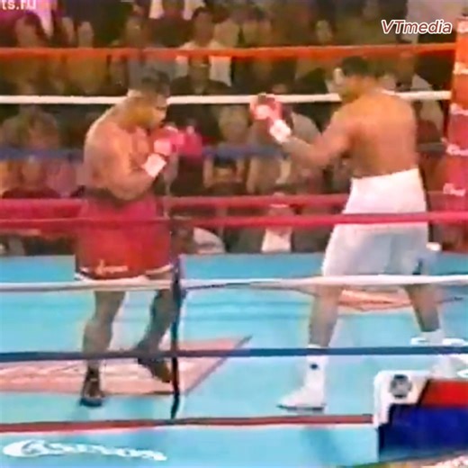 72K views · 1.2K reactions | David Tua vs Danell Nicholson 23 3 2002 | Anita Skorgan | Facebook