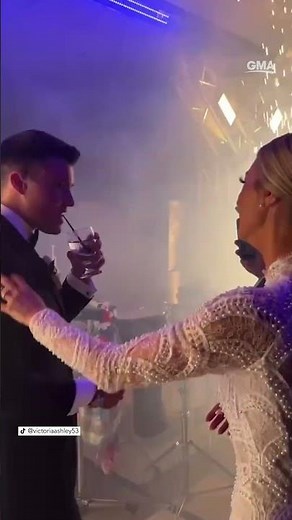 Wife surprises Mets superfan husband with Mr. Met on their wedding day