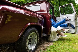 Bride's mother suggests they get down and dirty for wedding pics
